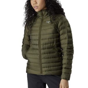 Arc'teryx Cerium LT Hooded Down Jacket